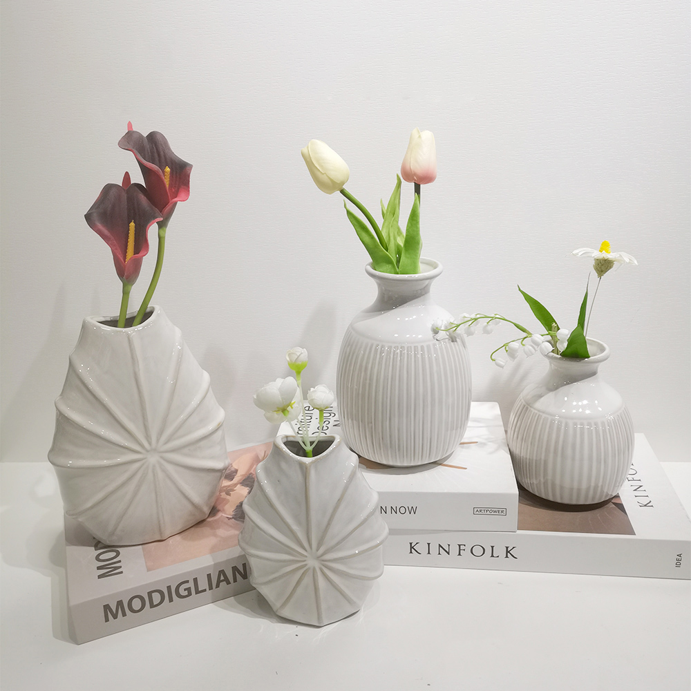 Home Living Room Decoration Nordic Vase Circular Hollow Ceramic Donuts Flower Pot